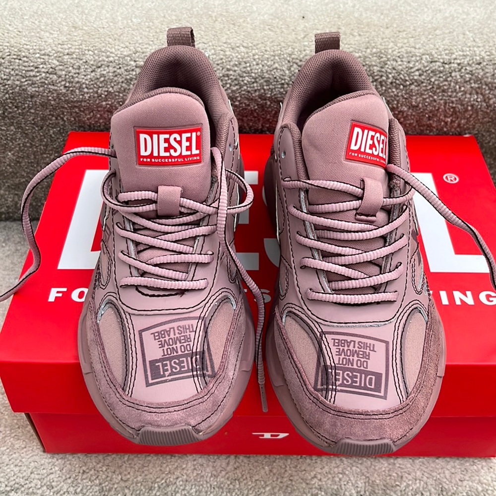 Diesel pink sneakers new